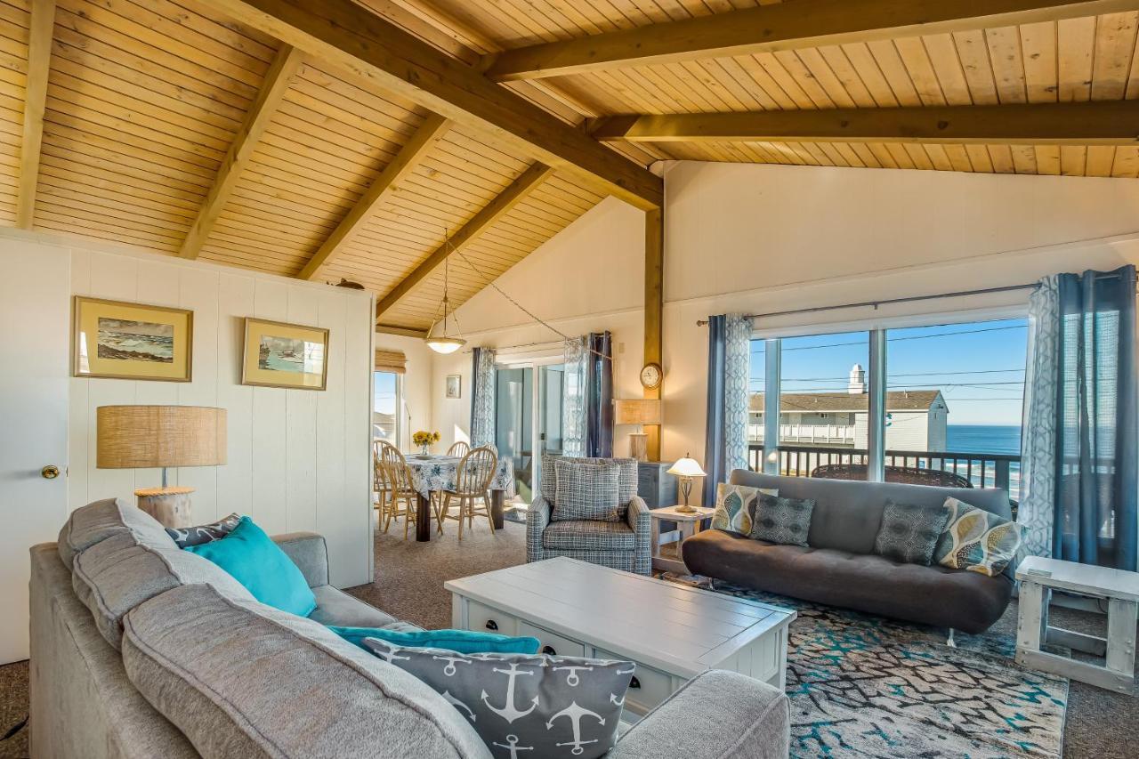 Beach Retreat Newport Exterior photo