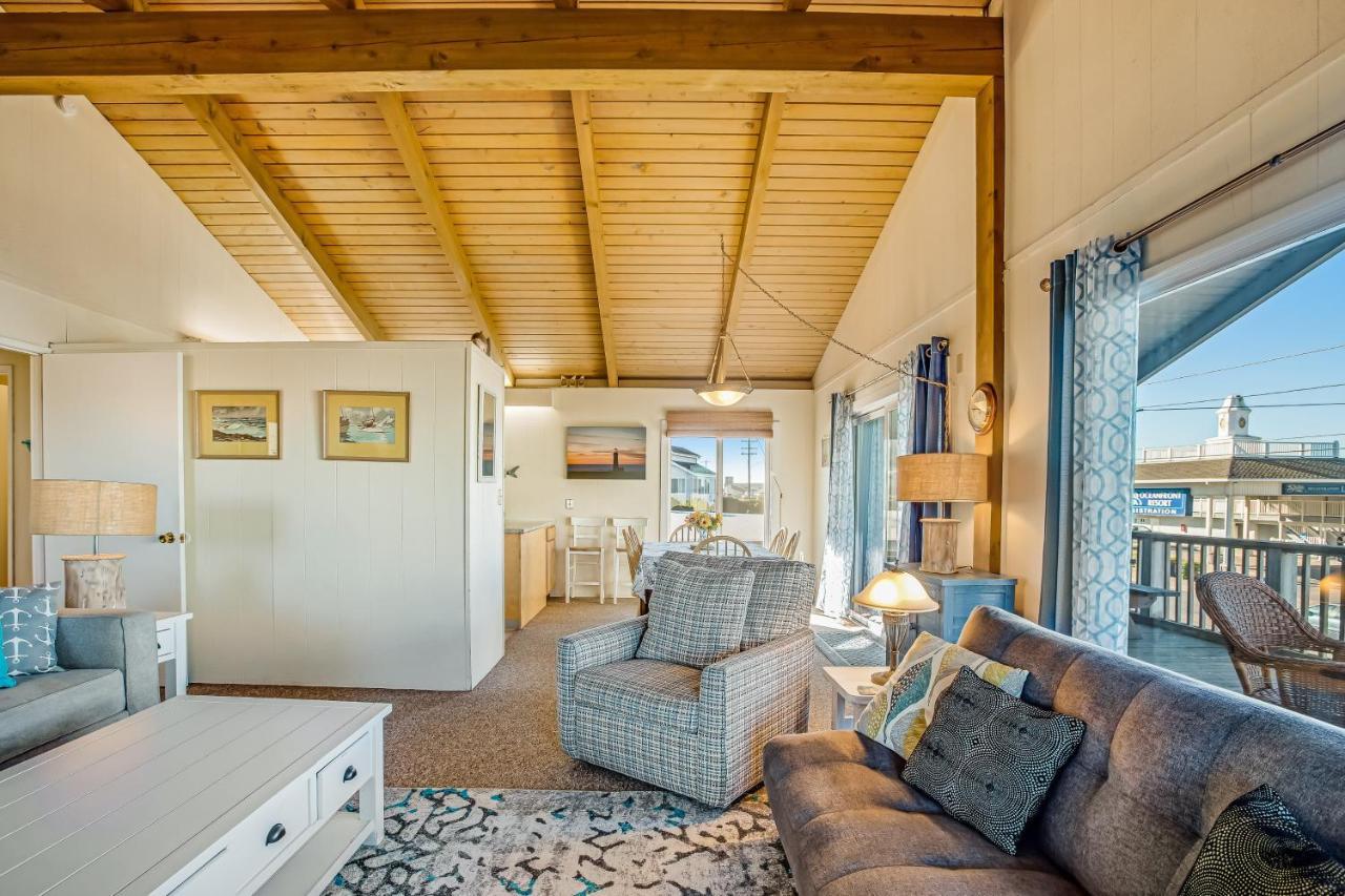 Beach Retreat Newport Exterior photo