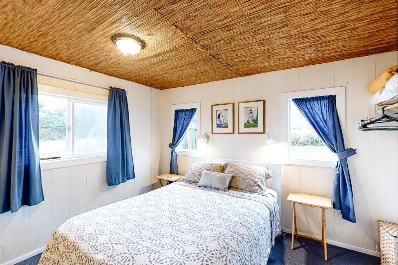 Beach Retreat Newport Exterior photo